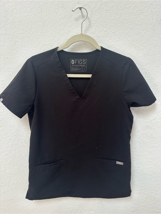 Figs Tops - FIGS Black V-Neck Scrub Top with Front Pockets